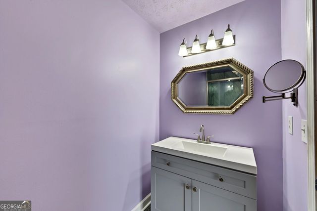 2653 Amberly Way, Snellville, GA 30078