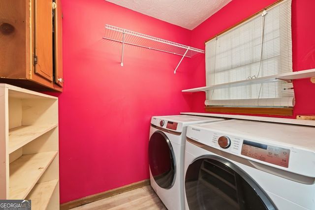 2653 Amberly Way, Snellville, GA 30078