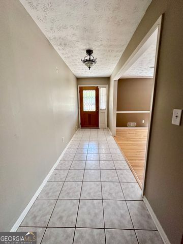 2653 Amberly Way, Snellville, GA 30078