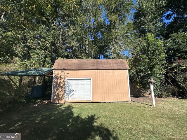 2653 Amberly Way, Snellville, GA 30078