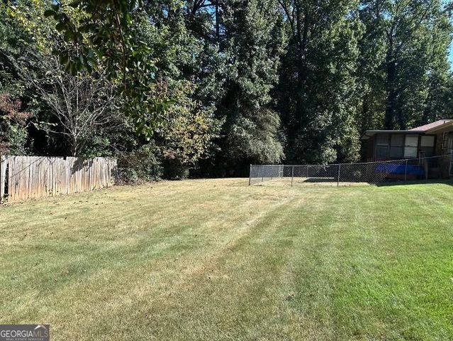 2653 Amberly Way, Snellville, GA 30078
