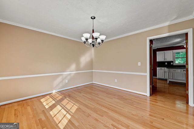 2653 Amberly Way, Snellville, GA 30078