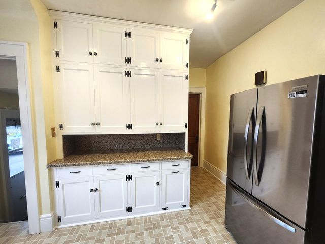 690 Ohio Street, Saint Paul, MN 55107