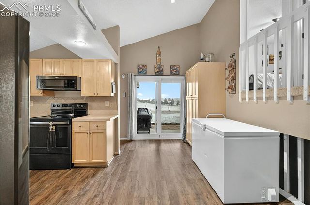 17090 Forest Green Way, Elbert, CO 80106