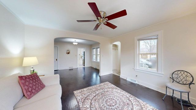 1016 20th STREET S, La Crosse, WI 54601