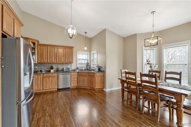 7940 Joss Farm Way, Cicero, NY 13039