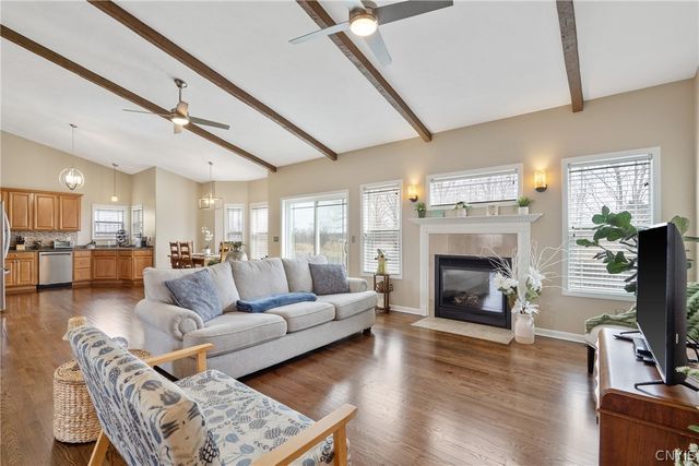 7940 Joss Farm Way, Cicero, NY 13039