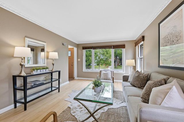 3767 N 77th STREET, Milwaukee, WI 53222