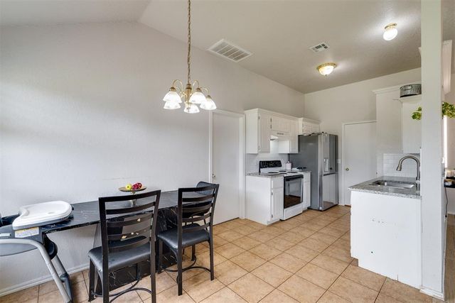 1545 Tudor Drive, Moore, OK 73160