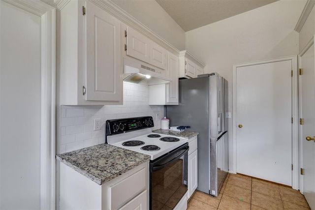 1545 Tudor Drive, Moore, OK 73160