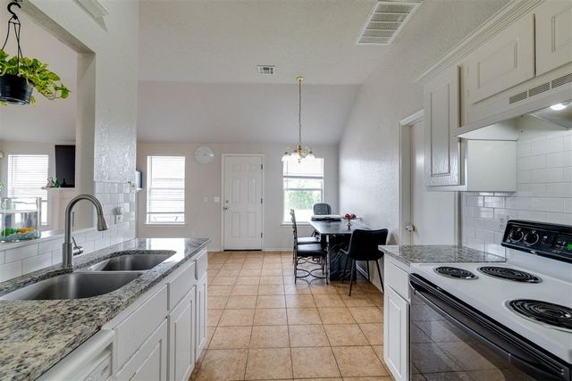1545 Tudor Drive, Moore, OK 73160