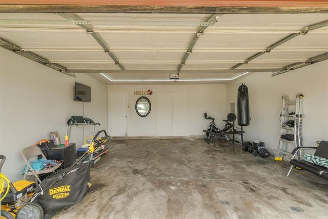 1545 Tudor Drive, Moore, OK 73160