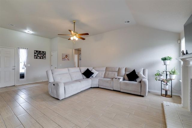 1545 Tudor Drive, Moore, OK 73160