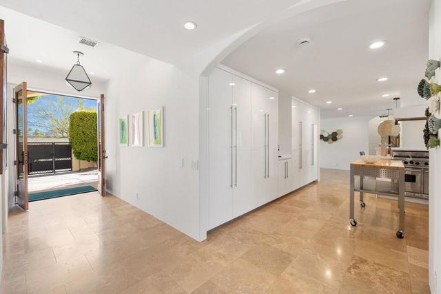 48285 Prairie Drive, Palm Desert, CA 92260