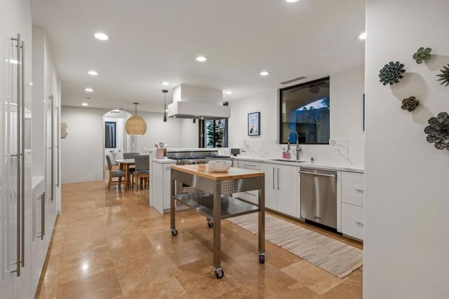 48285 Prairie Drive, Palm Desert, CA 92260