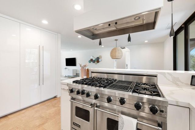 48285 Prairie Drive, Palm Desert, CA 92260