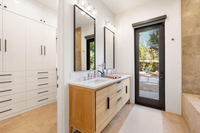 48285 Prairie Drive, Palm Desert, CA 92260