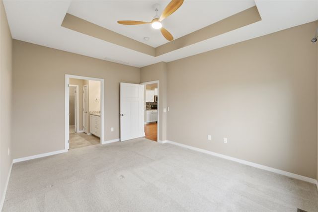 5660 Prairie Grass Drive, Johnston, IA 50131