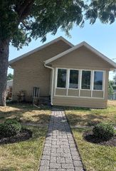 924 E 9th Street N, Newton, IA 50208