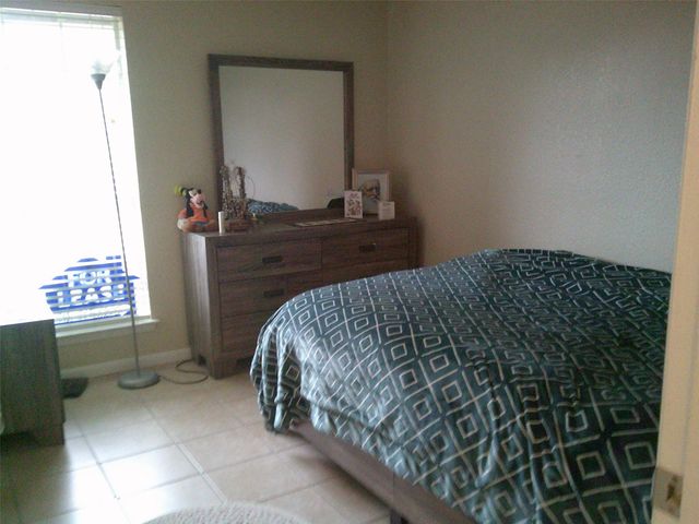 1015 E Yager LN E 186, Austin, TX 78753