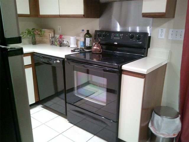 1015 E Yager LN E 186, Austin, TX 78753