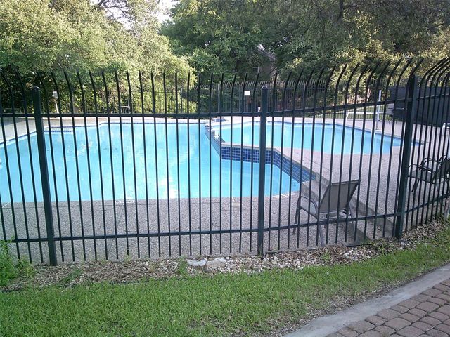 1015 E Yager LN E 186, Austin, TX 78753