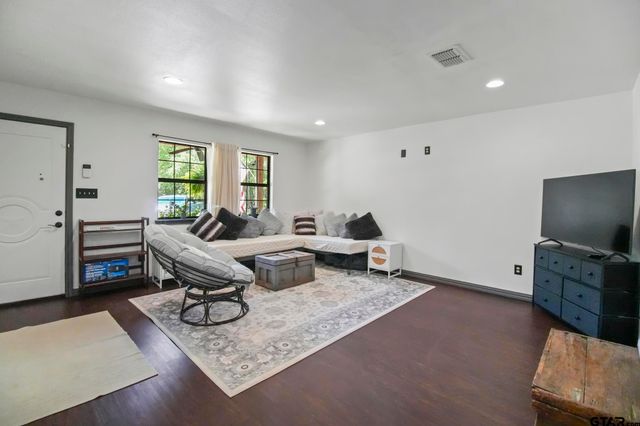 14000 Hwy 31 W, Tyler, TX 75709