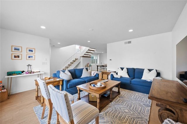 602 Marguerite, Corona Del Mar, CA 92625