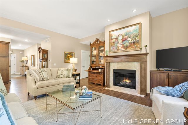 6437 Copperleaf Court 17, Holland, MI 49423