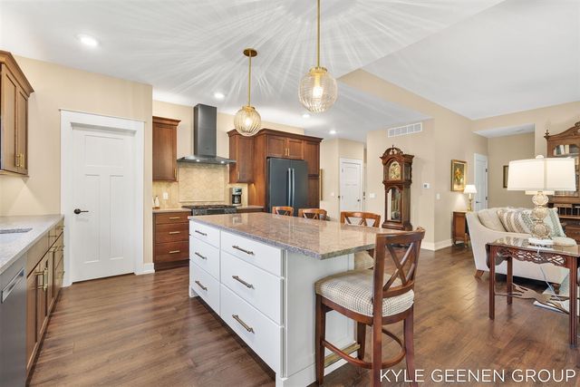 6437 Copperleaf Court 17, Holland, MI 49423