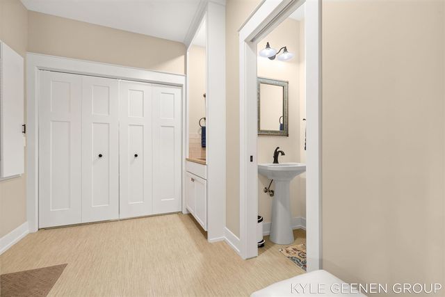 6437 Copperleaf Court 17, Holland, MI 49423