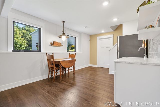 6437 Copperleaf Court 17, Holland, MI 49423