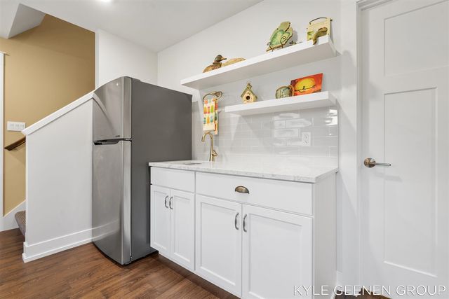 6437 Copperleaf Court 17, Holland, MI 49423