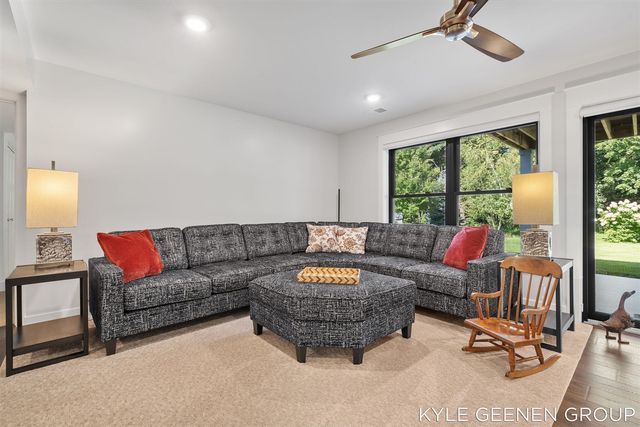 6437 Copperleaf Court 17, Holland, MI 49423