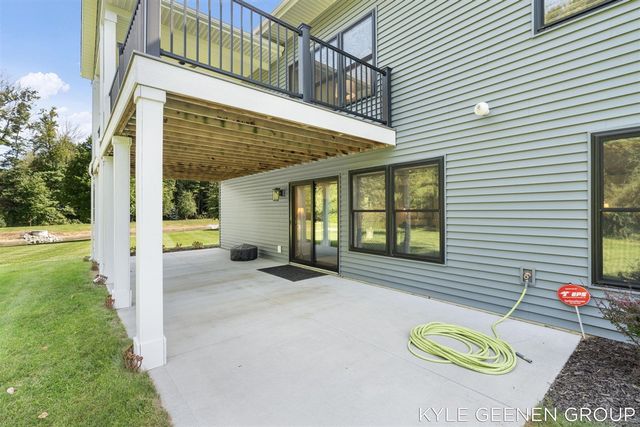 6437 Copperleaf Court 17, Holland, MI 49423