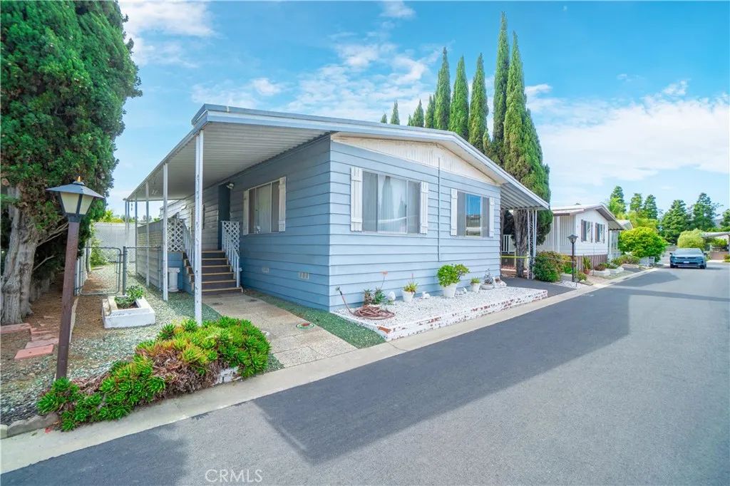 26200 Frampton 33, Harbor City, CA 90710