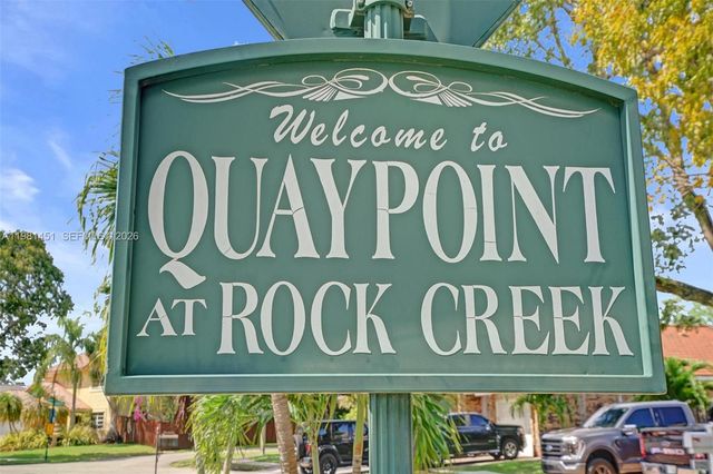 11585 N Quayside Dr, Cooper City, FL 33026