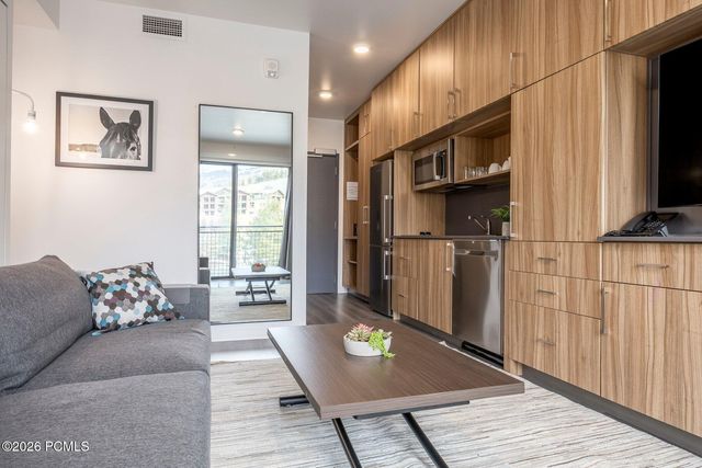 2670 W Canyons Resort Drive 202, Park City, UT 84098