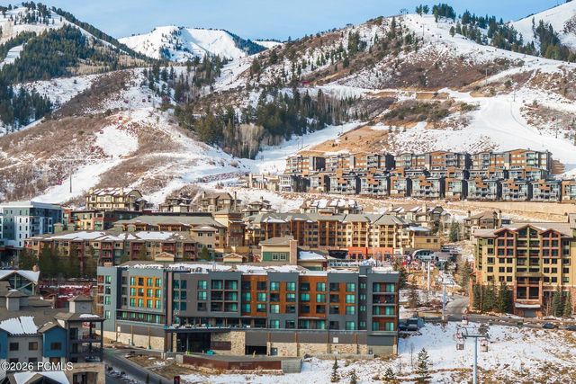 2670 W Canyons Resort Drive 202, Park City, UT 84098