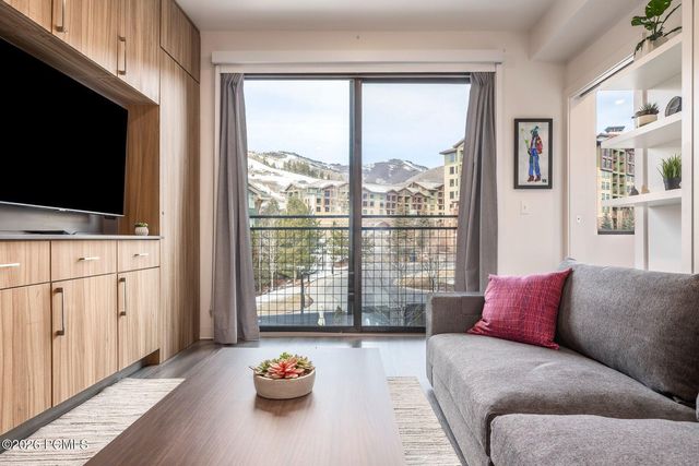 2670 W Canyons Resort Drive 202, Park City, UT 84098