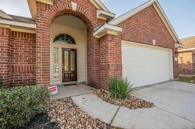 187 Fairwind Trail Dr, Conroe, TX 77385