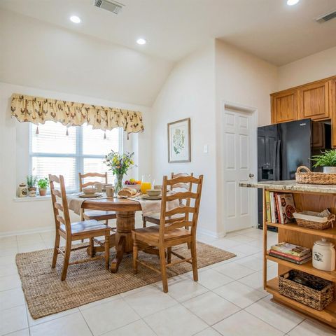 187 Fairwind Trail Dr, Conroe, TX 77385