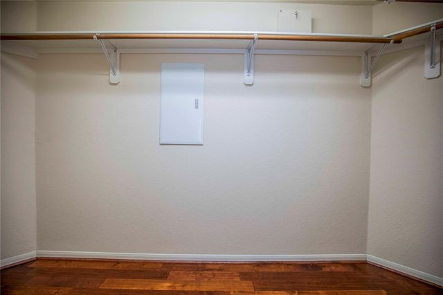 187 Fairwind Trail Dr, Conroe, TX 77385