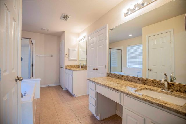 187 Fairwind Trail Dr, Conroe, TX 77385