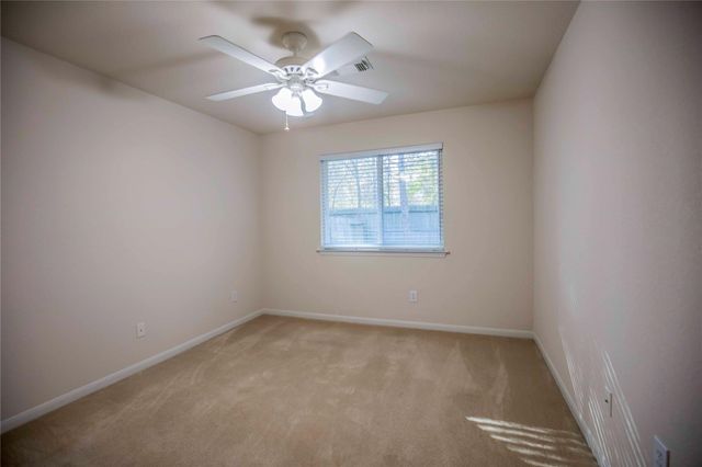 187 Fairwind Trail Dr, Conroe, TX 77385