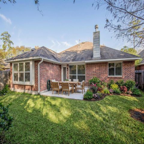 187 Fairwind Trail Dr, Conroe, TX 77385