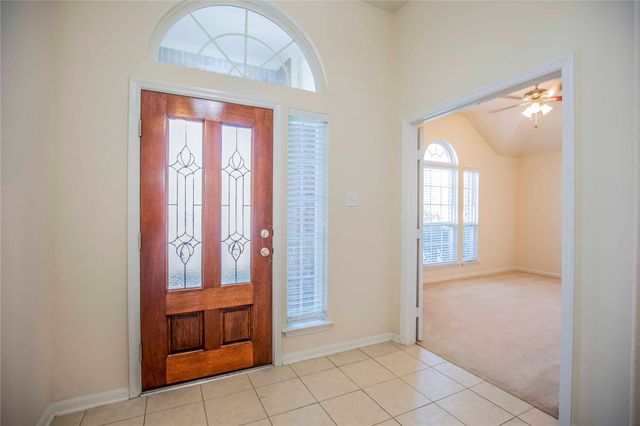 187 Fairwind Trail Dr, Conroe, TX 77385