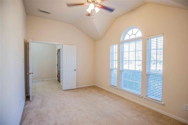 187 Fairwind Trail Dr, Conroe, TX 77385