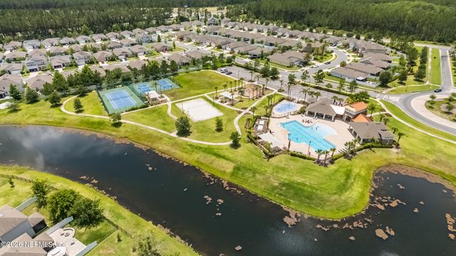 10072 ANDEAN FOX Drive, Jacksonville, FL 32222