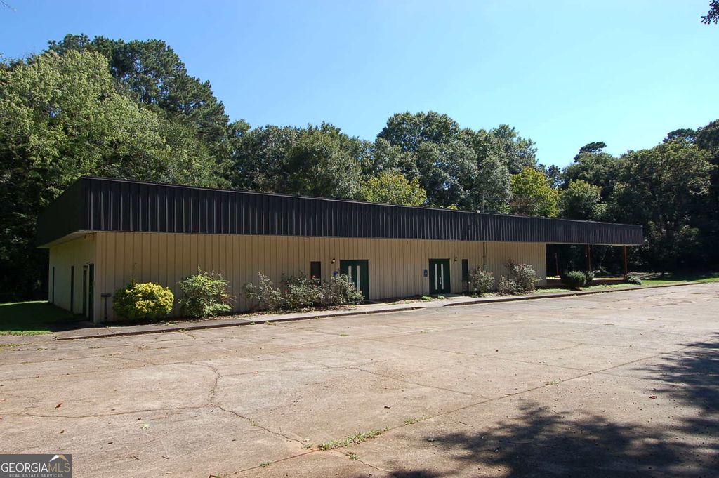 1204 Ridge Avenue, Stone Mountain, GA 30083 — exterior